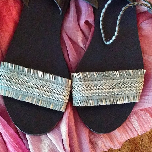 J Crew Sandals - Picture 2 of 8